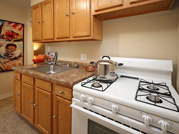 Model Suite Kitchen at Morgan Park Apartments in Euclid OH